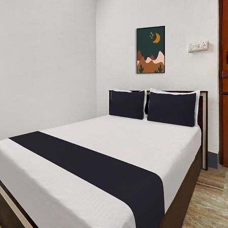 Queen D Tower - By Grands Inn Hospitality Tallākulam Exterior foto